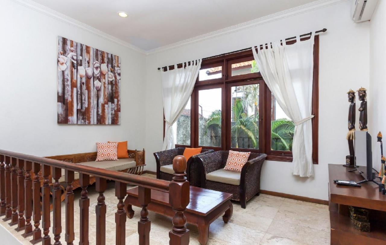 Kuta Holiday Villas Exterior photo